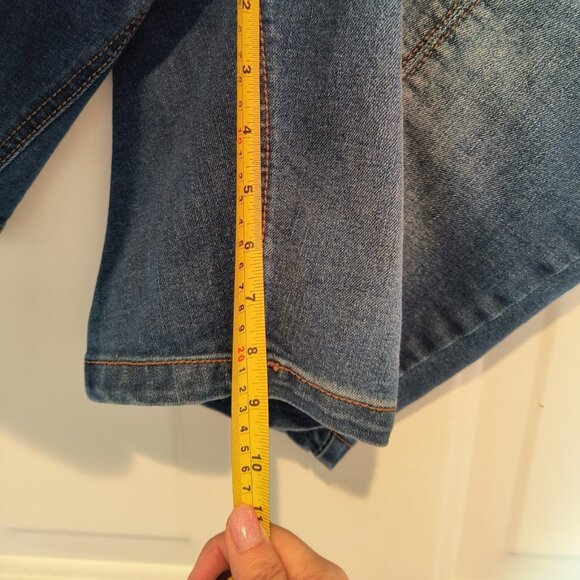 Cato High-rise 16 Jean Shorts with 5 button fly LNC - Picture 7 of 7